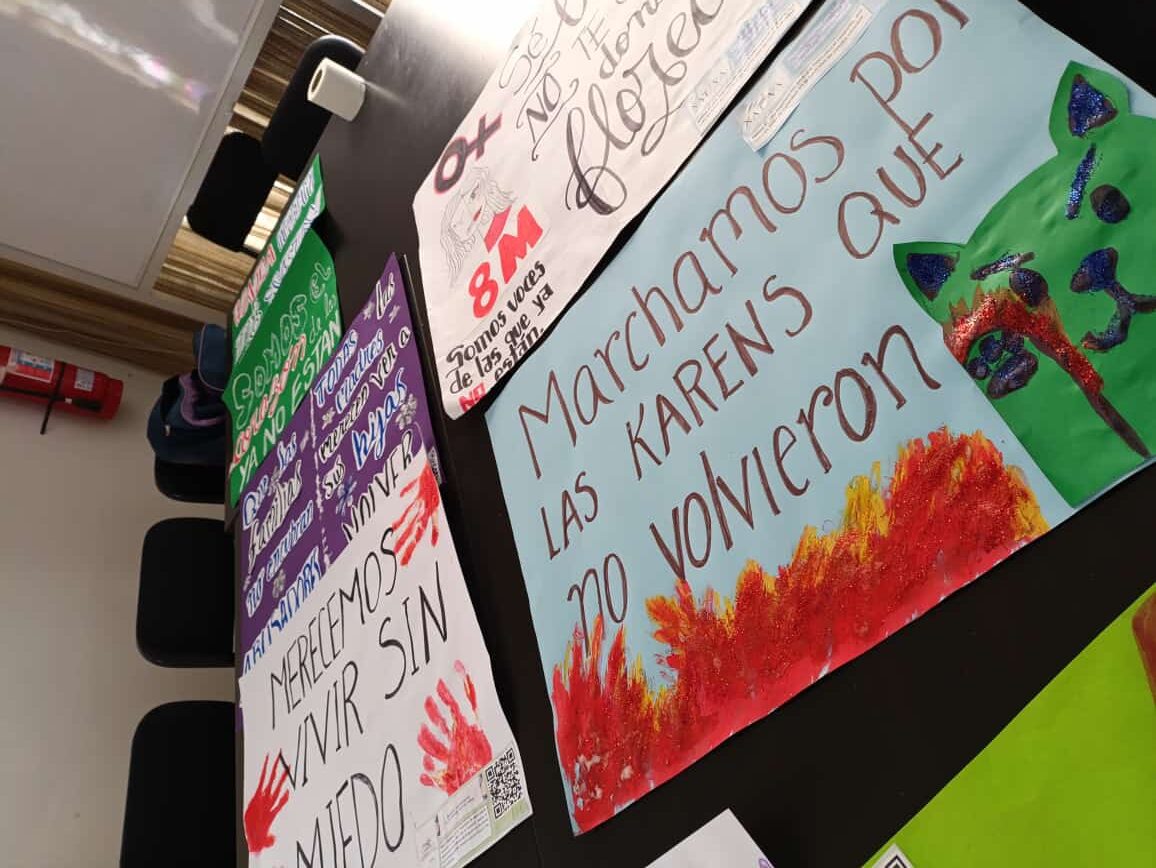 Cusco - ¡Elaboración de carteles por el Día de la Mujer!