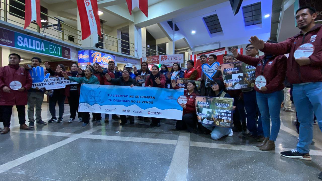 Cusco - Operativo de sensibilización y fiscalización en el Terminal Terrestre de Cusco